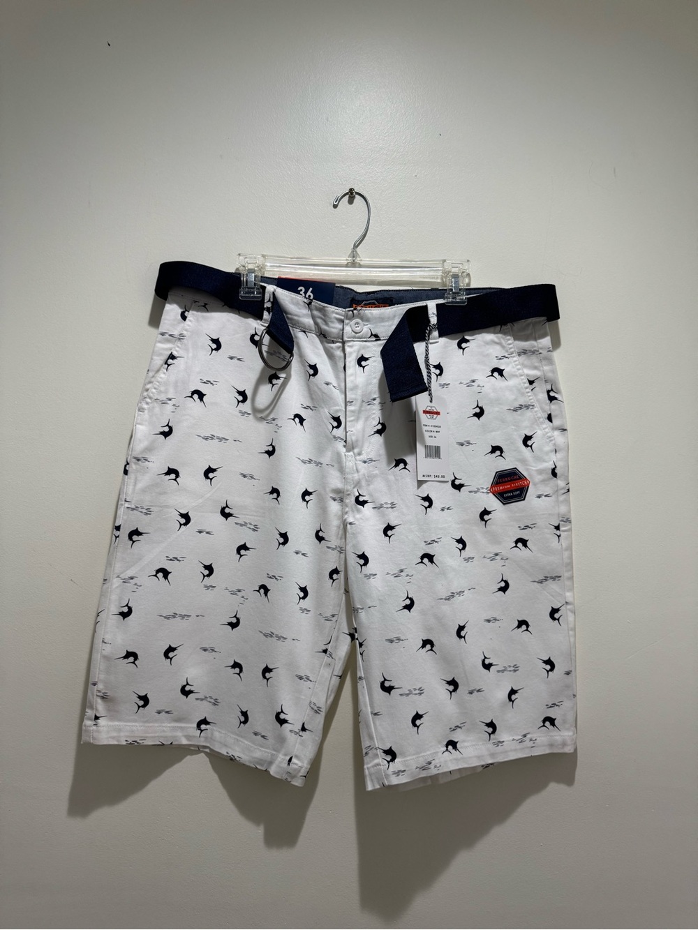 NWT Ferruche Marlin Print Stretch Shorts White Navy Belt Men’s Size 36